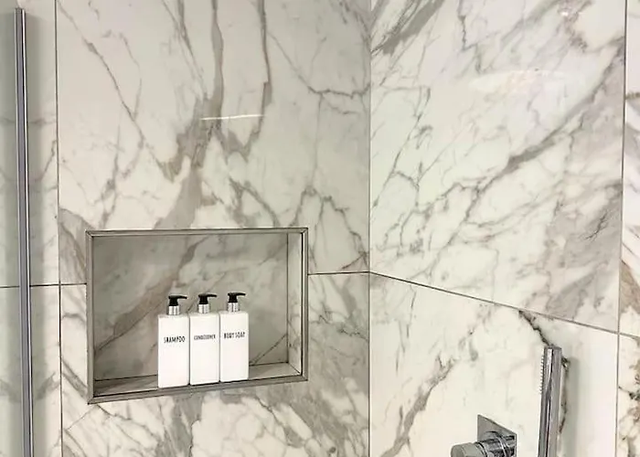 Bay Of Art * Triëst